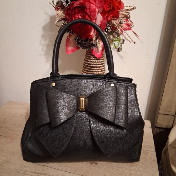 Fashion Man Made Material Black Bow Handbag - Picture 9 of 10